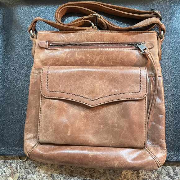 The Sak Handbags - The sak handbag the Ventura flap crossbody organizer distressed